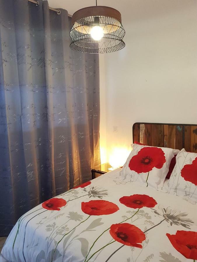 Gite Les Coquelicots Lédenon Exteriér fotografie